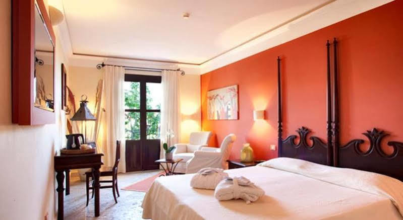 קפיטנה Sighientu Resort Thalasso & Spa מראה חיצוני תמונה
